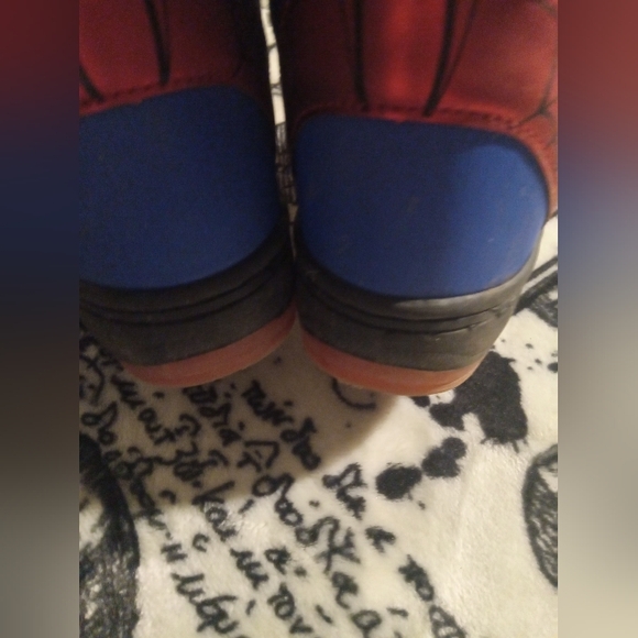 MARVEL Spider-Man Light-up Snow Boots Size 11 Toddler - Picture 7 of 7